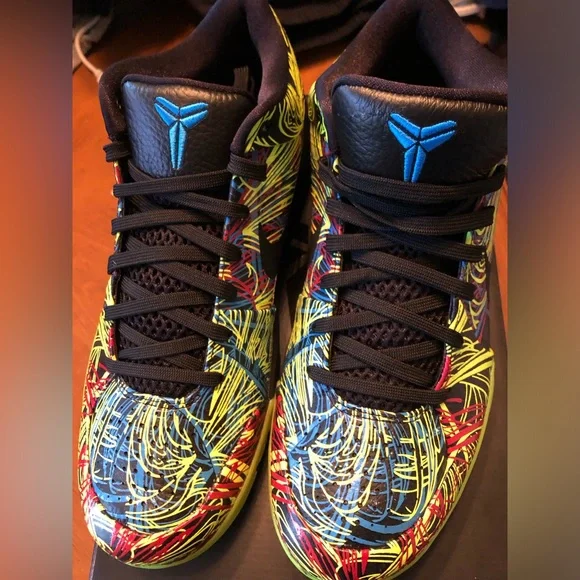 Kobe IV protro wizenard Brand New. Opened for pictures only